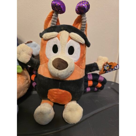 12"  Bluey & Bingo Halloween  Plush, Bluey License - Picture 2 of 6